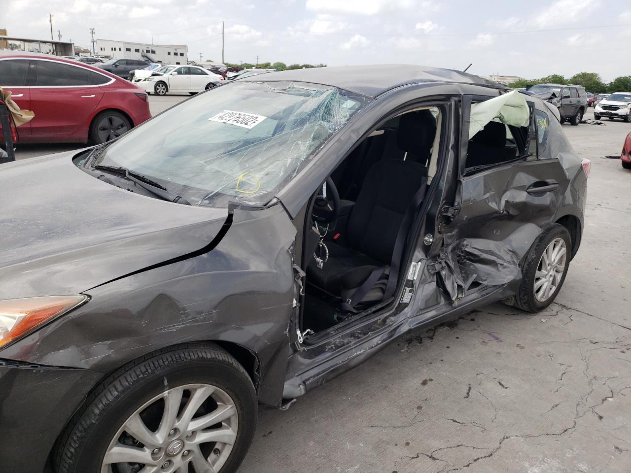 Photo 9 from auction – 2012 MAZDA 3 I with VIN JM1BL1L72C1631023