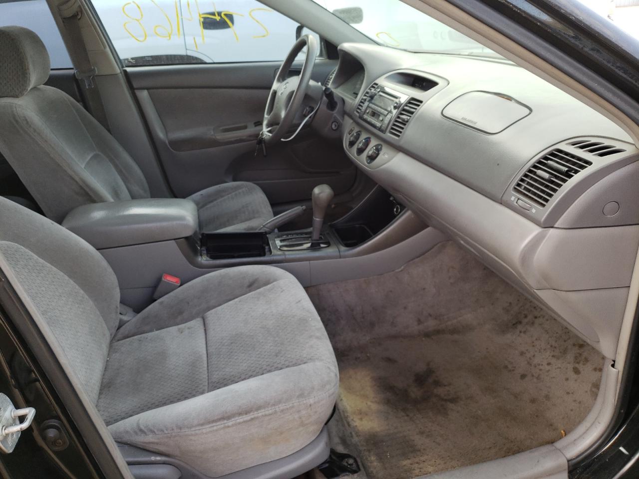 Photo 5 from auction – 2002 TOYOTA CAMRY LE with VIN 4T1BF32K02U026855
