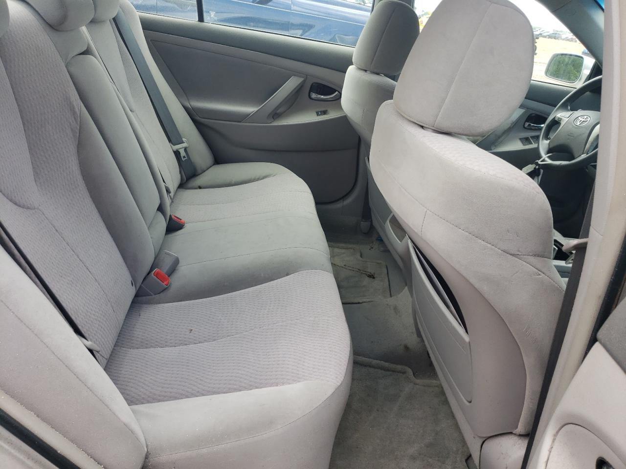 Photo 6 from auction – 2010 TOYOTA CAMRY BASE with VIN 4T1BF3EK6AU540249