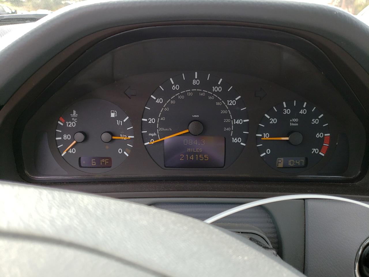 Photo 8 from auction – 2000 MERCEDES-BENZ E 430 with VIN WDBJF70J6YA968757