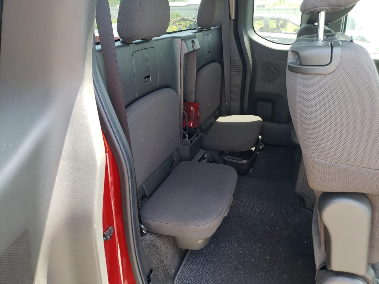 Photo 6 from auction – 2012 NISSAN FRONTIER S with VIN 1N6BD0CTXCC450483