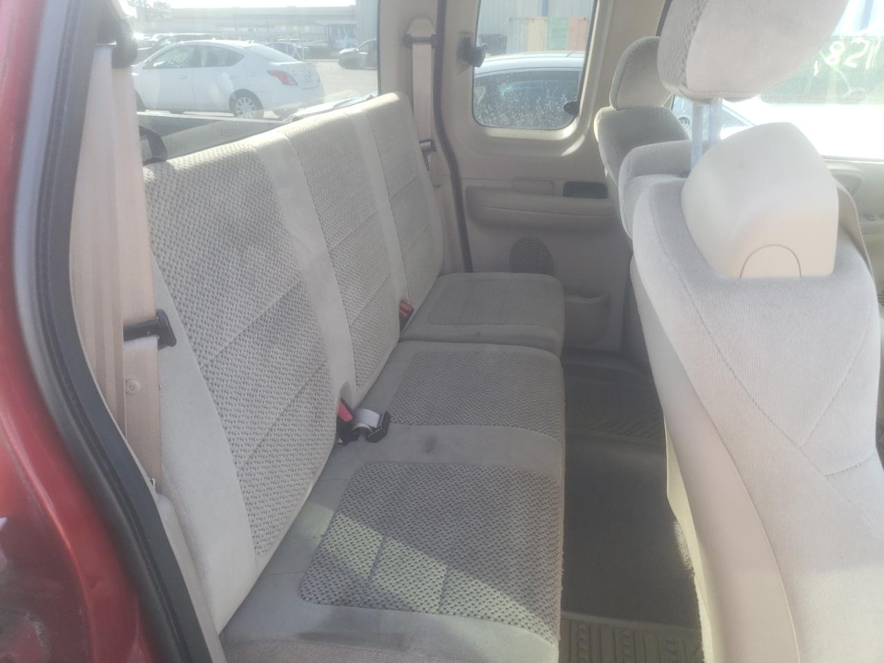 Photo 6 from auction – 2002 FORD F-150 with VIN 1FTRX17W92NA95442