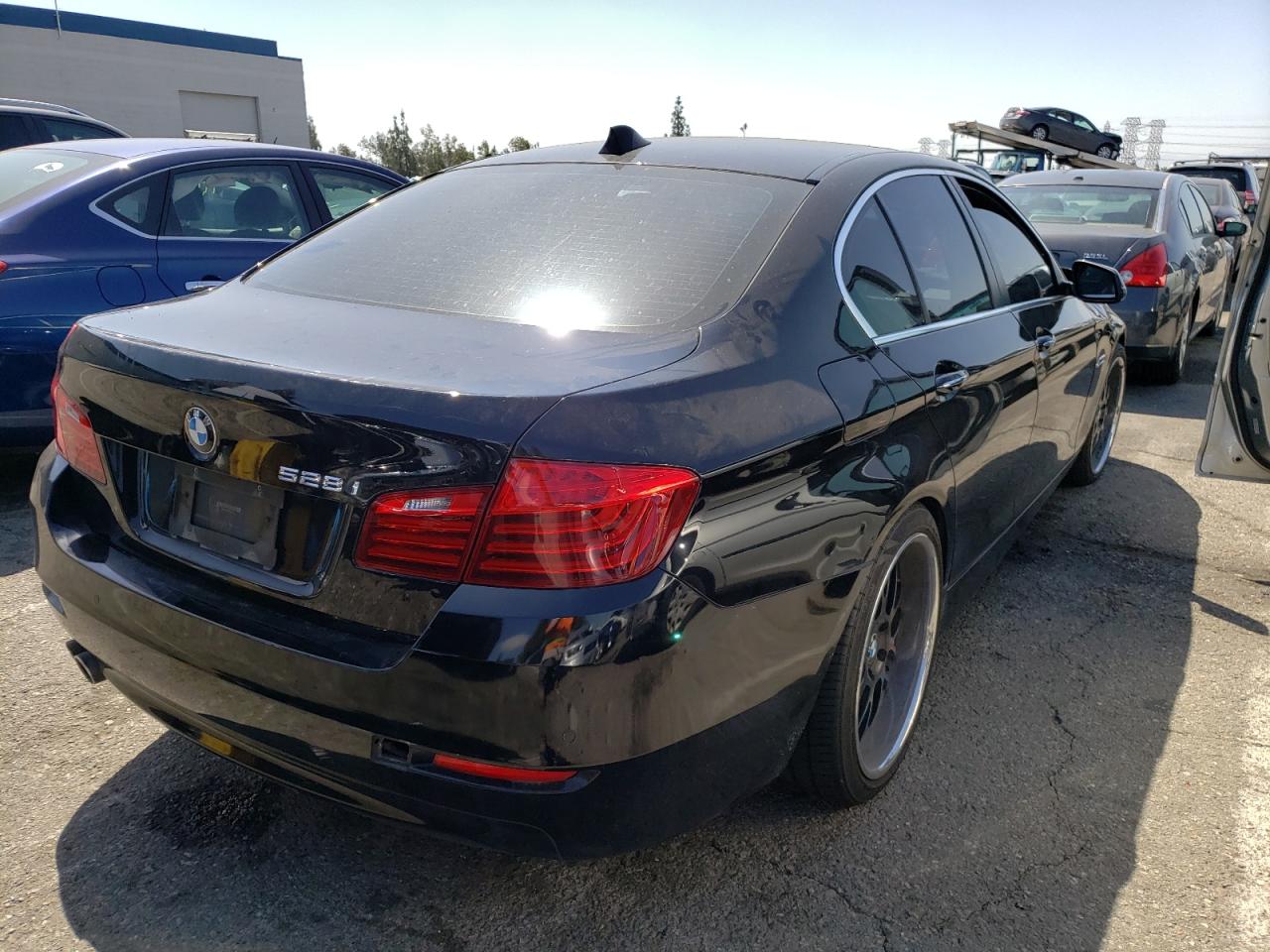 Photo 4 from auction – 2015 BMW 528 I with VIN WBA5A5C5XFD516159