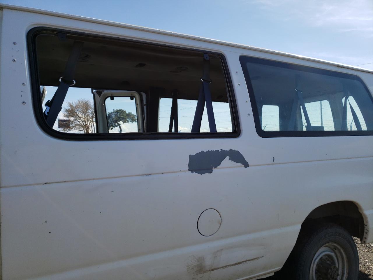 Photo 9 from auction – 1996 FORD ECONOLINE with VIN 1FBJS31H1THA60433