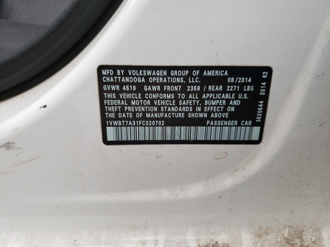 Photo 10 from auction – 2015 VOLKSWAGEN PASSAT SE with VIN 1VWBT7A31FC020702
