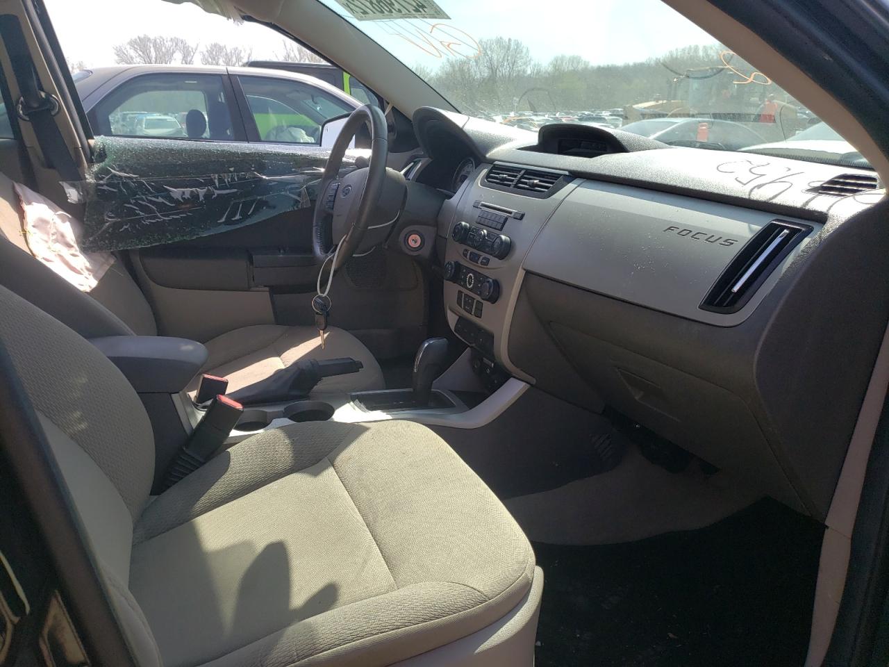 صورة رقم 5 من المزاد - 2011 FORD FOCUS SES مع VIN 1FAHP3GN4BW126952