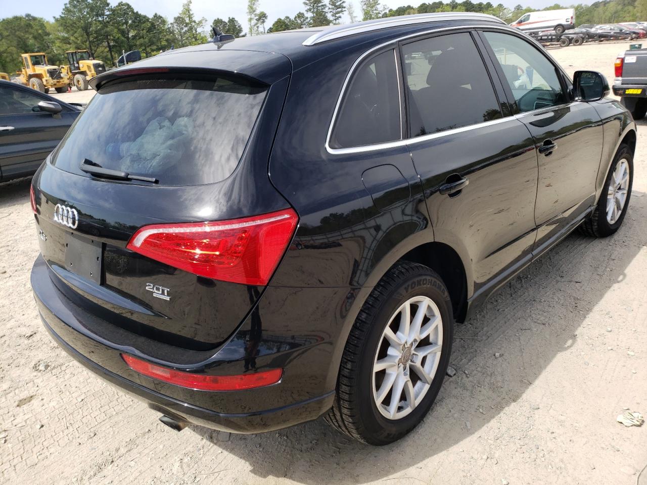 Photo 4 from auction – 2012 AUDI Q5 PREMIUM with VIN WA1LFAFP8CA118263