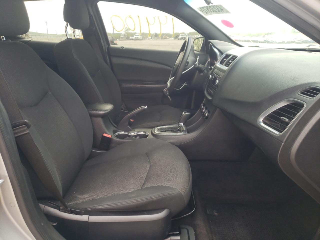 Photo 5 from auction – 2014 DODGE AVENGER SE with VIN 1C3CDZAB7EN125713