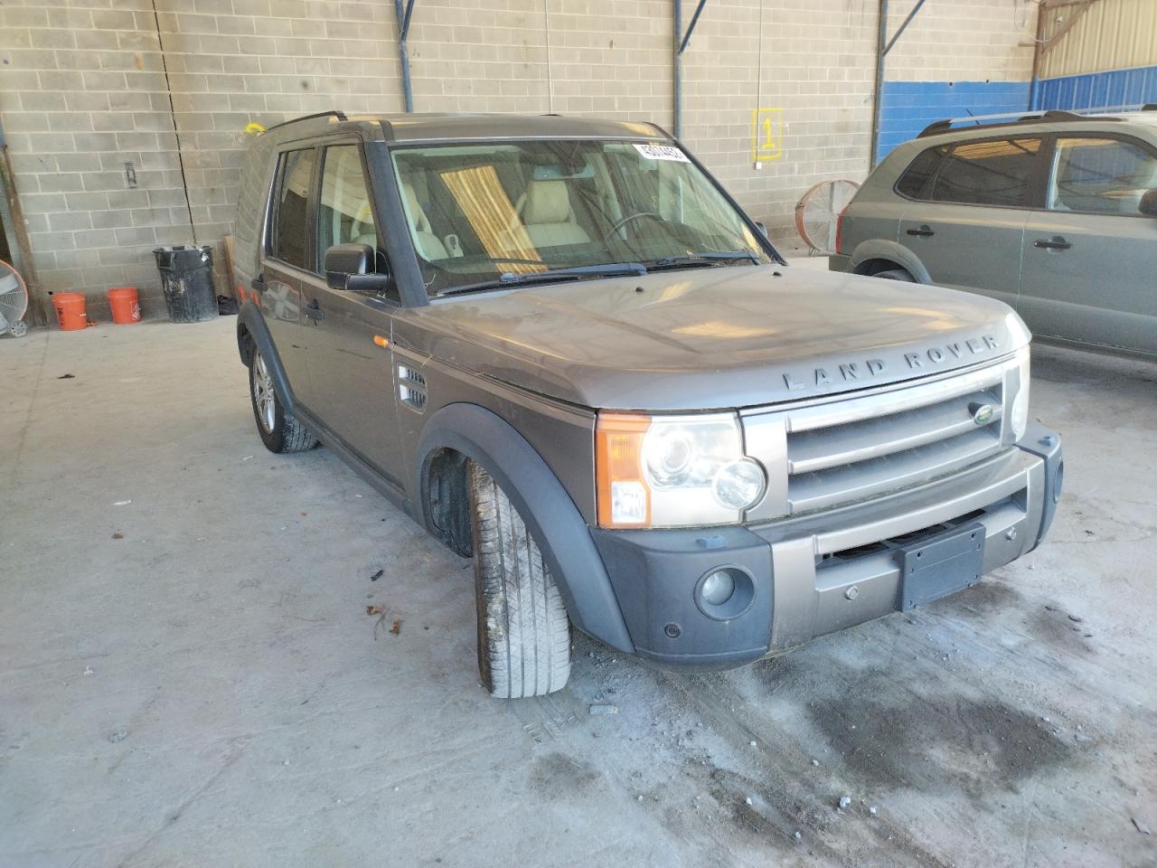 LAND ROVER LR3 SE 2007 with VIN SALAE25437A439333 - Photo from auction