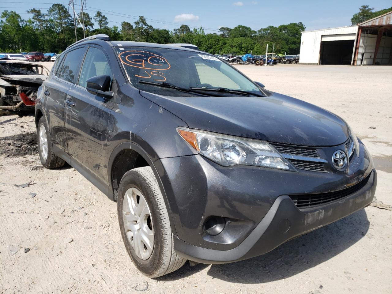 Photo 1 from auction – 2014 TOYOTA RAV4 LE with VIN JTMZFREV7EJ002036