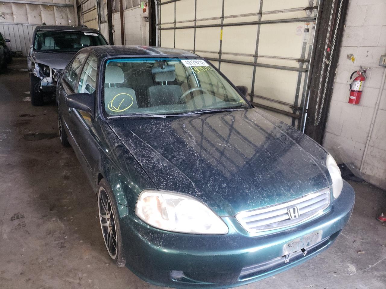 Photo 1 from auction – 2000 HONDA CIVIC BASE with VIN 2HGEJ661XYH571445