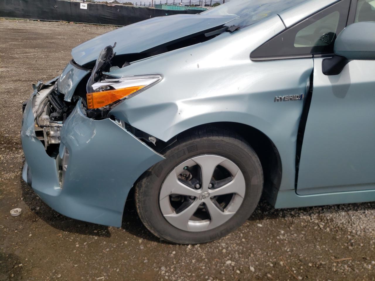 Photo 9 from auction – 2014 TOYOTA PRIUS with VIN JTDKN3DU6E1849821