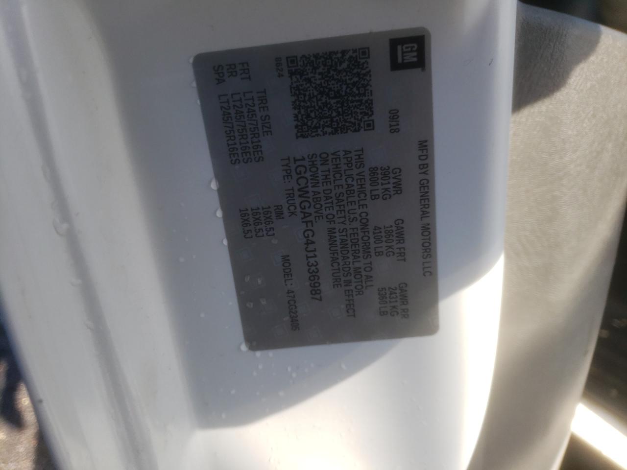 Photo 10 from auction – 2018 CHEVROLET EXPRESS G2 with VIN 1GCWGAFG4J1336987