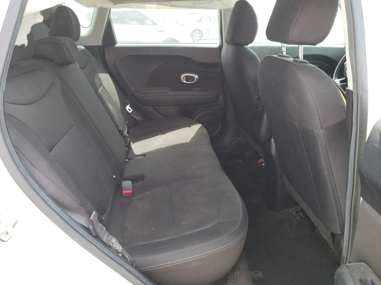 Zdjęcie 6 z aukcji – 2016 KIA SOUL z VIN KNDJN2A29G7397114