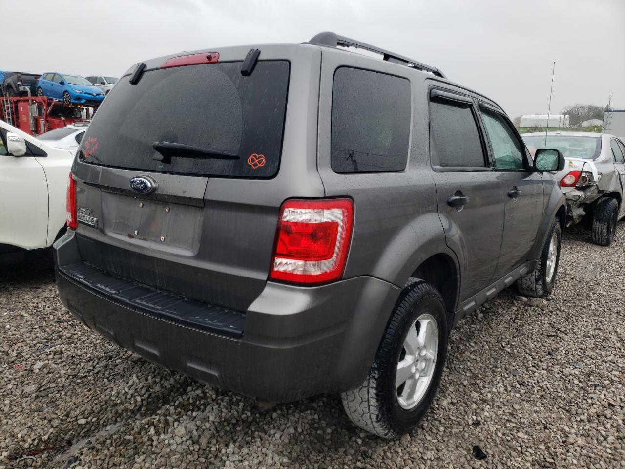Photo 4 from auction – 2009 FORD ESCAPE XLT with VIN 1FMCU03G69KA51414