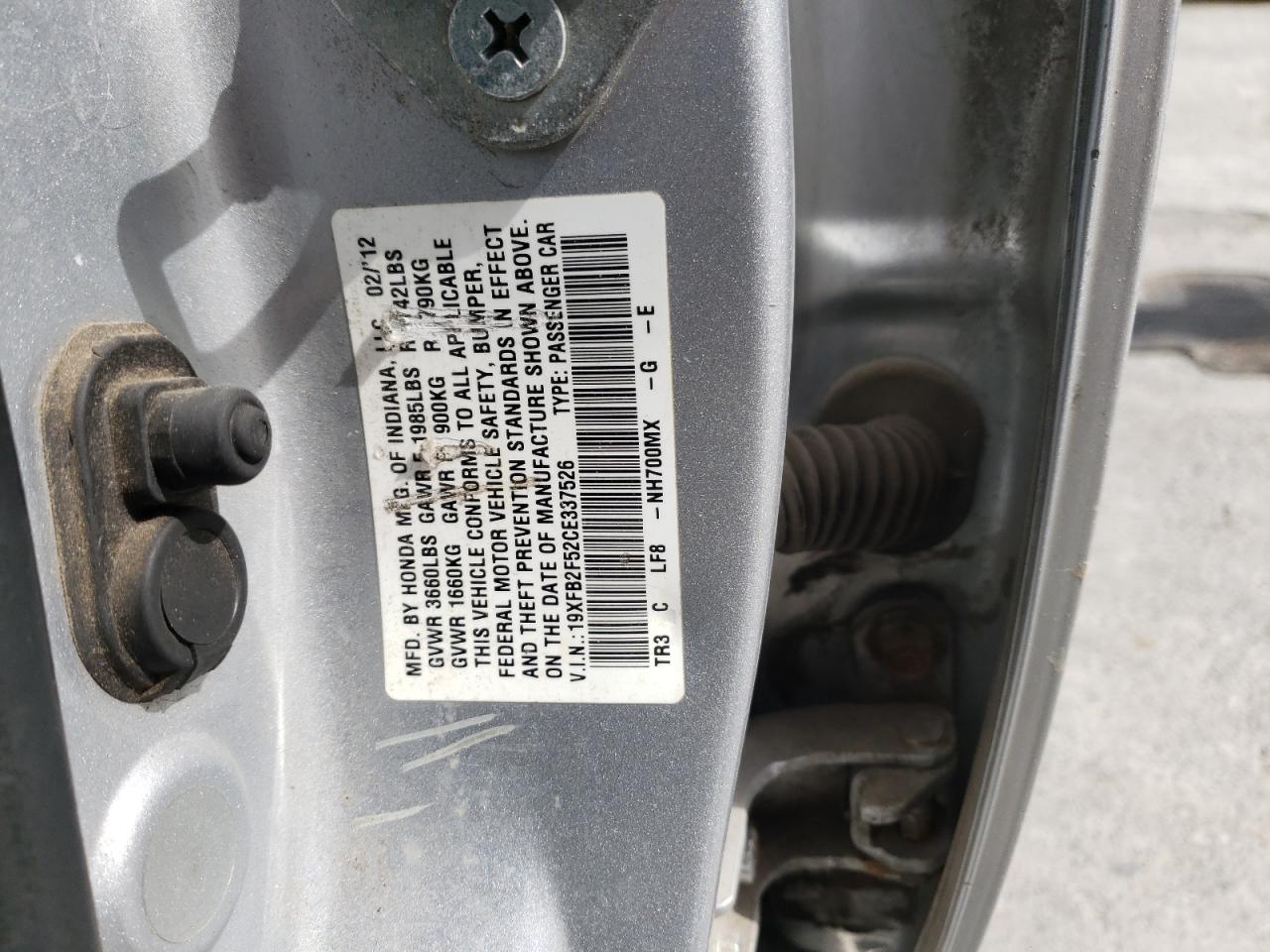 Photo 10 from auction – 2012 HONDA CIVIC LX with VIN 19XFB2F52CE337526