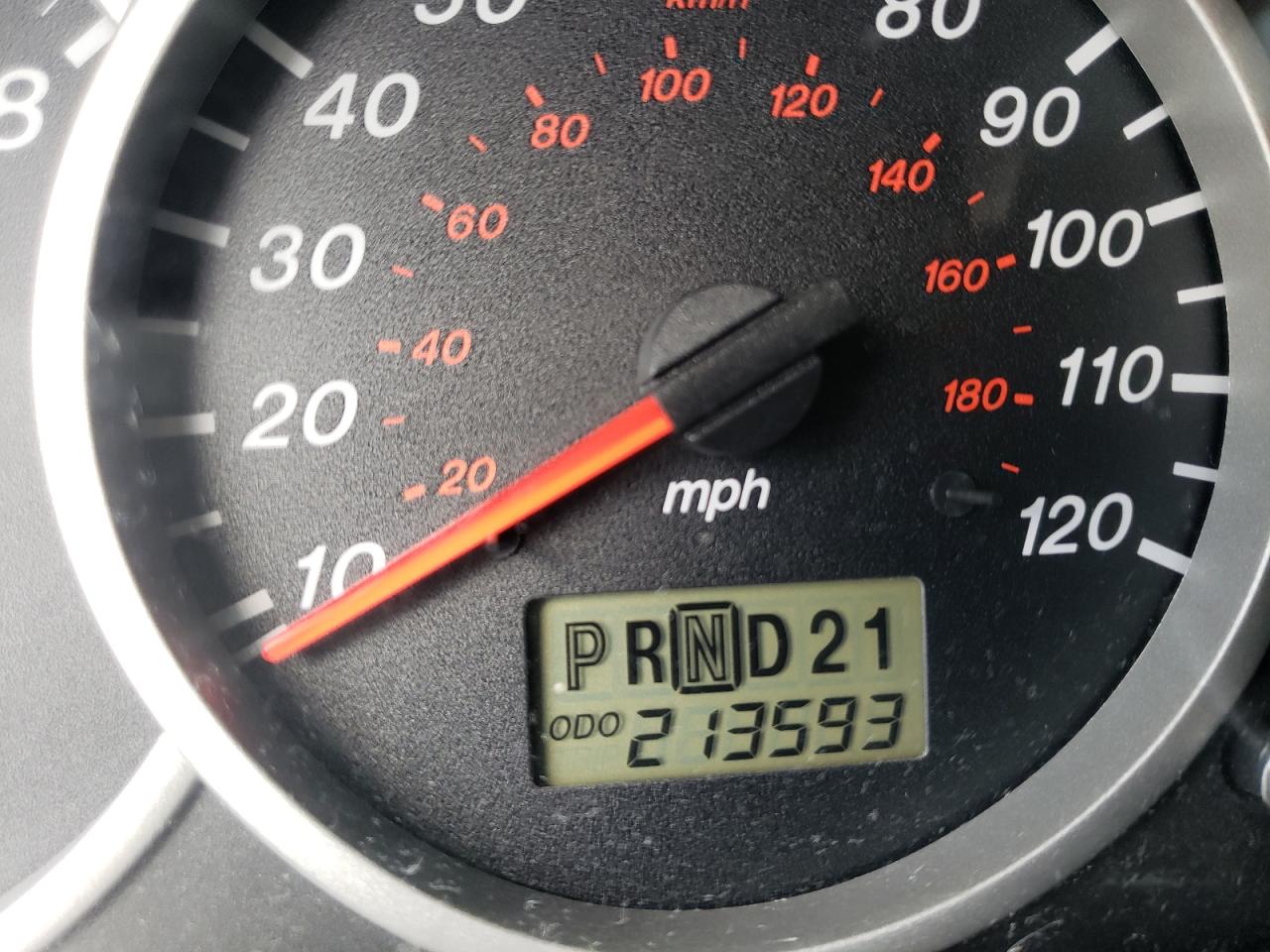 Photo 8 from auction – 2003 MAZDA TRIBUTE LX with VIN 4F2YZ94183KM40525