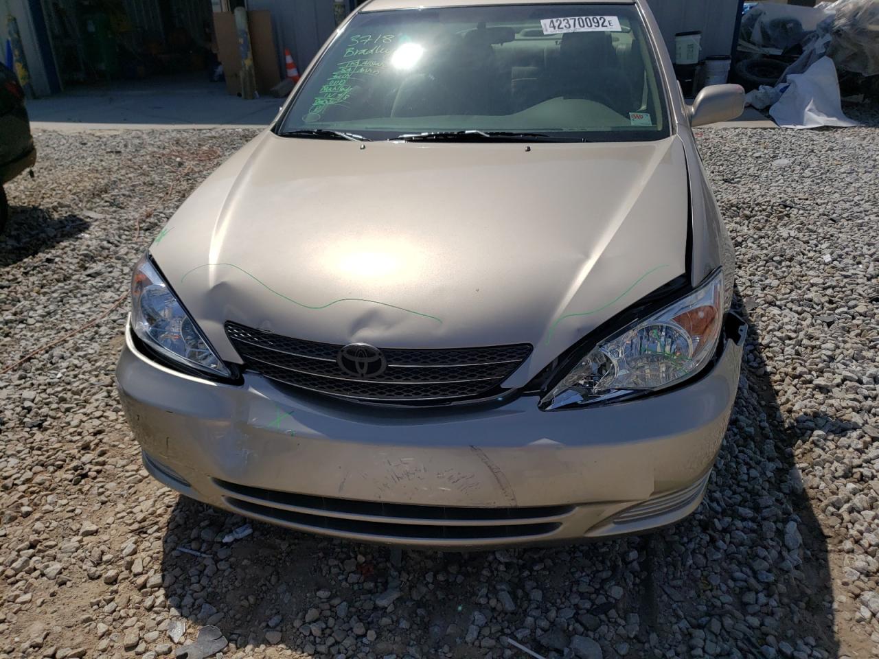 Photo 9 from auction – 2002 TOYOTA CAMRY LE with VIN 4T1BE32K12U607770
