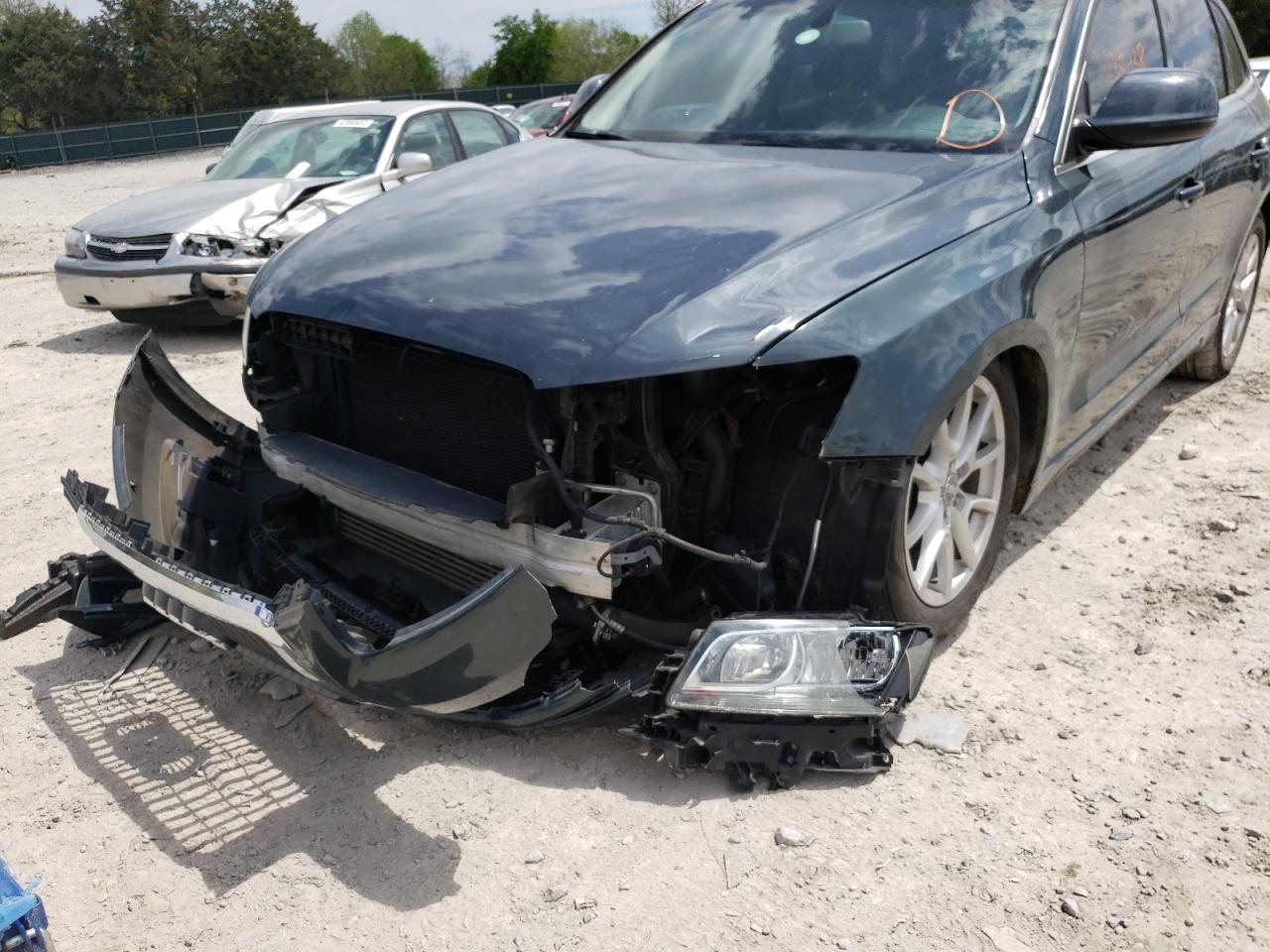 Photo 9 from auction – 2011 AUDI Q5 PREMIUM with VIN WA1CFAFP1BA064352