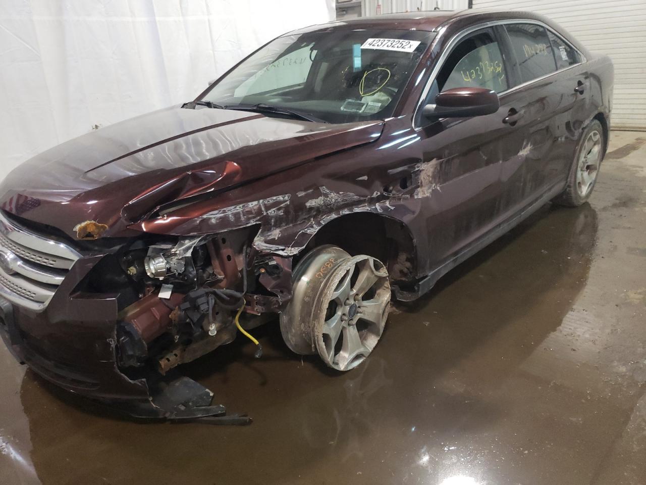 Photo 9 from auction – 2010 FORD TAURUS SEL with VIN 1FAHP2HW9AG124611