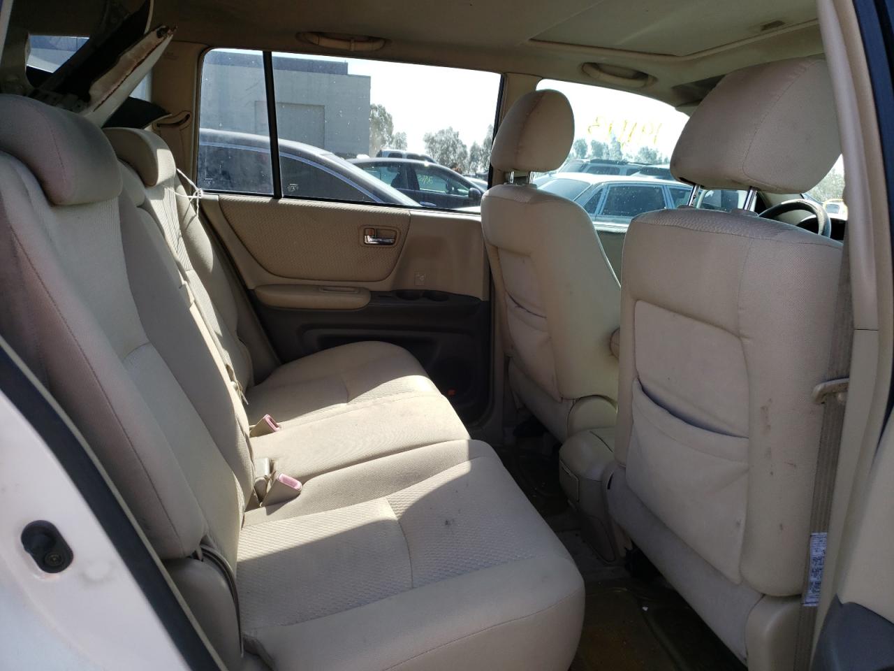 Photo 6 from auction – 2006 TOYOTA HIGHLANDER with VIN JTEDP21A560122633