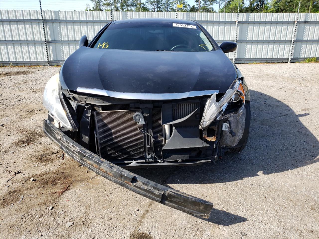 Photo 9 from auction – 2013 HYUNDAI SONATA SE with VIN 5NPEC4AB8DH785090