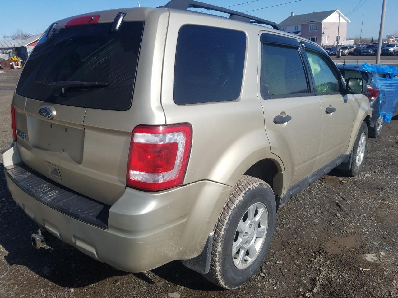 Photo 4 from auction – 2010 FORD ESCAPE XLT with VIN 1FMCU0D71AKA50948