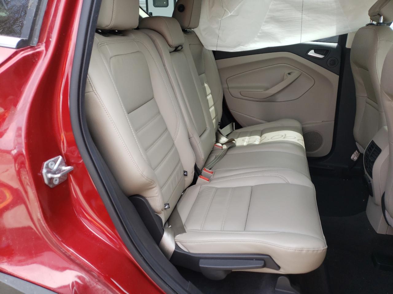 Photo 6 from auction – 2018 FORD ESCAPE TIT with VIN 1FMCU9J92JUB92630