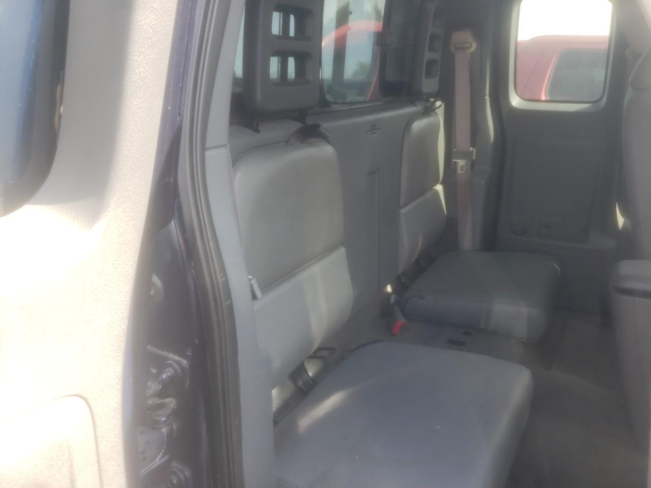 Photo 6 from auction – 2007 DODGE DAKOTA SLT with VIN 1D7HE42K97S100211