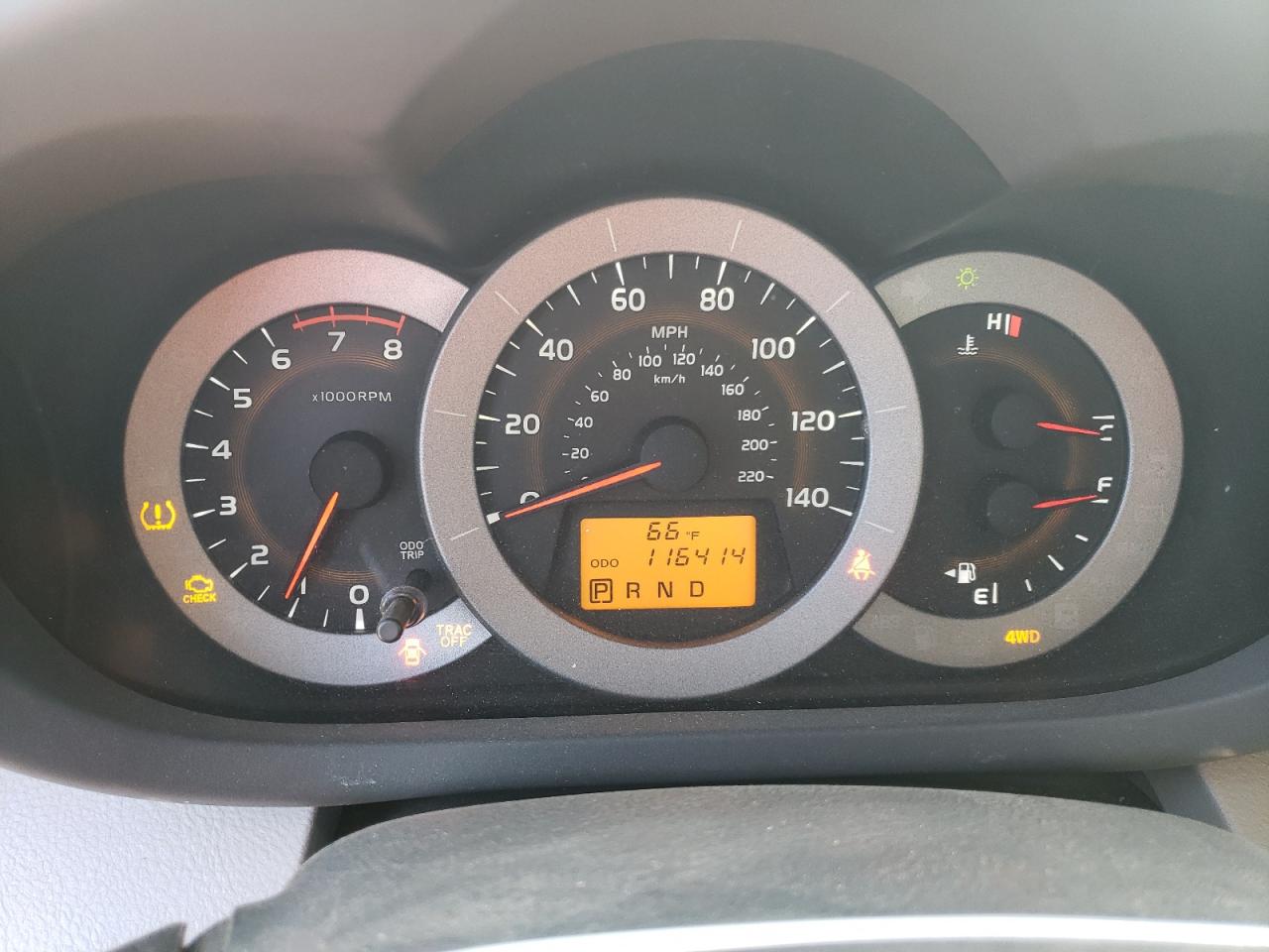 Photo 8 from auction – 2012 TOYOTA RAV4 with VIN 2T3BF4DV0CW261388