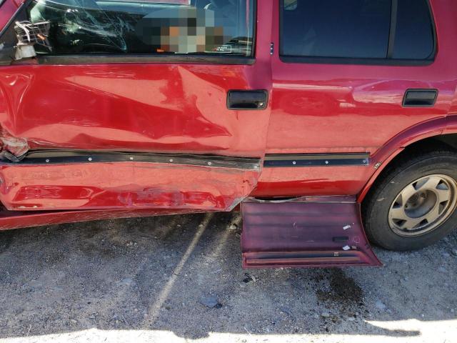 Photo 10 from auction – 2000 GMC JIMMY with VIN 1GKCS13W5Y2205511