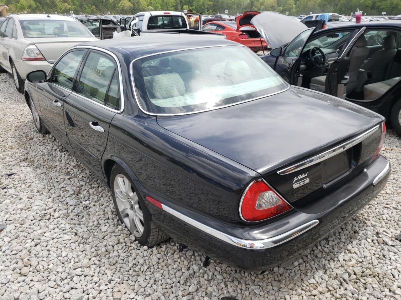 Photo 3 from auction – 2004 JAGUAR XJ8 with VIN SAJWA71C44SG18266