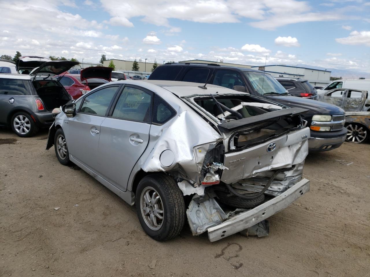 Photo 3 from auction – 2011 TOYOTA PRIUS with VIN JTDKN3DU6B5312094