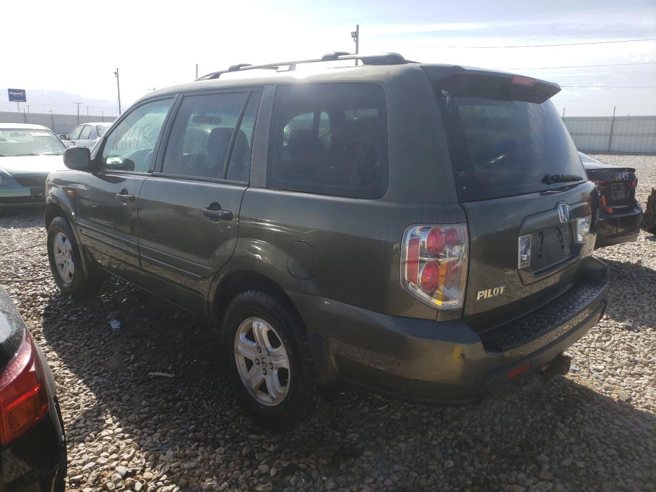 Photo 3 from auction – 2006 HONDA PILOT LX with VIN 2HKYF18166H001122