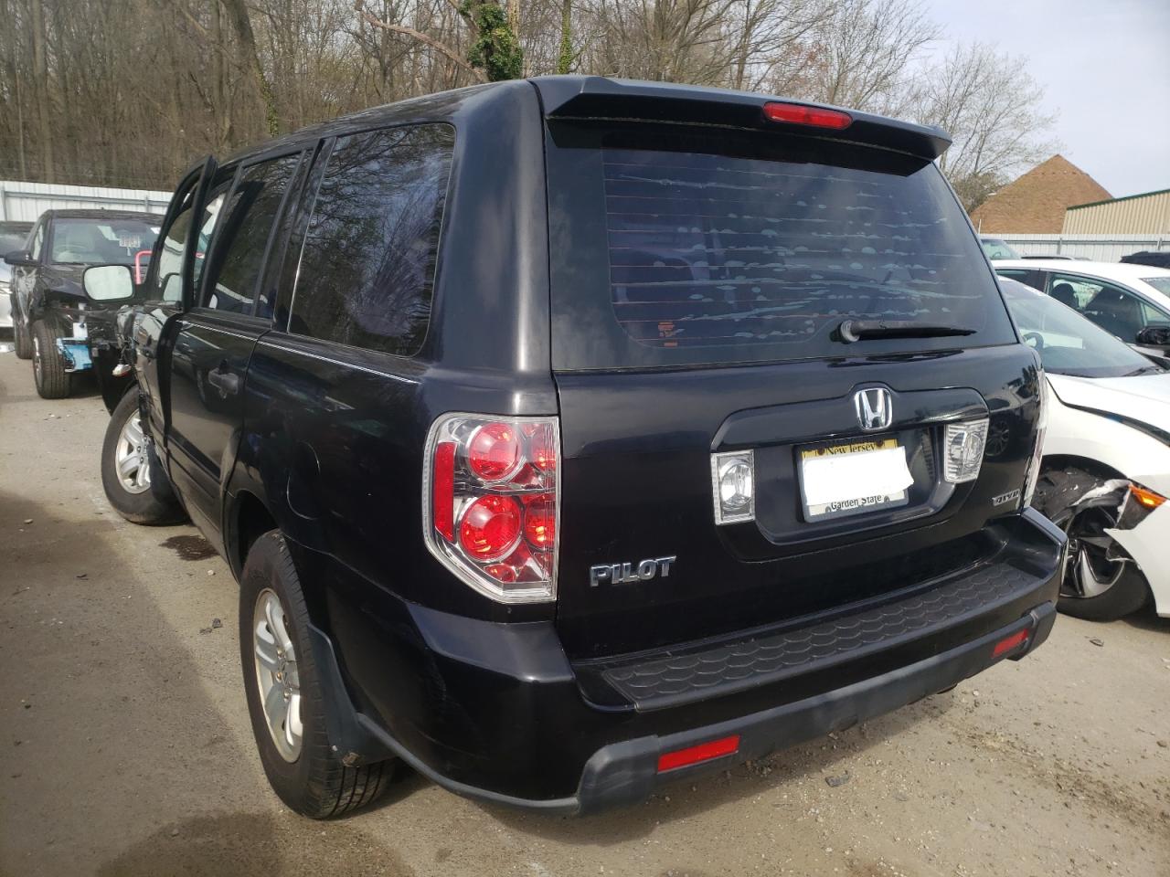 Photo 3 from auction – 2007 HONDA PILOT LX with VIN 5FNYF18157B014895