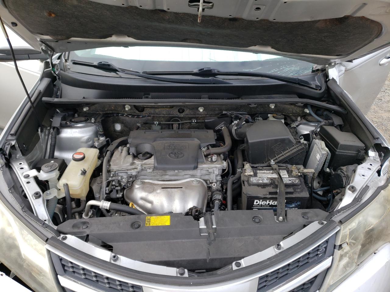 Photo 7 from auction – 2014 TOYOTA RAV4 LIMIT with VIN JTMYFREV5EJ009630