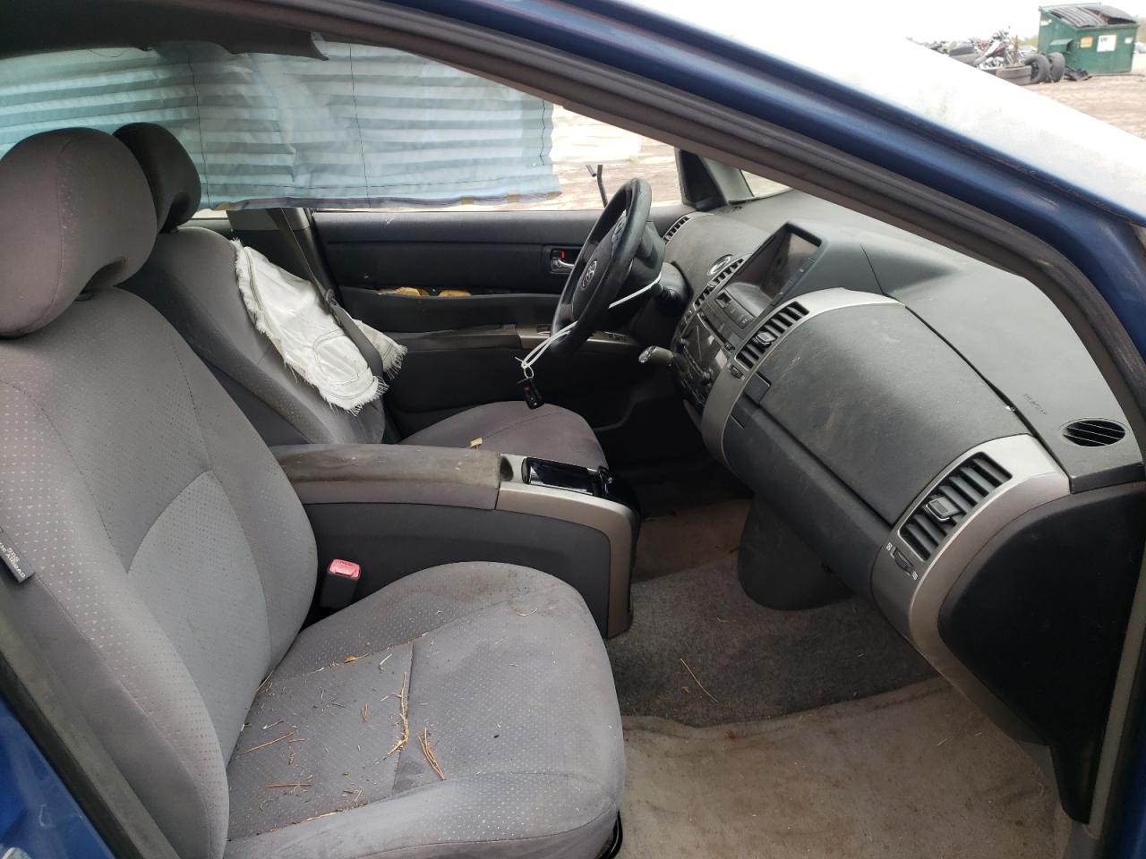 Photo 5 from auction – 2006 TOYOTA PRIUS with VIN JTDKB20U267080502