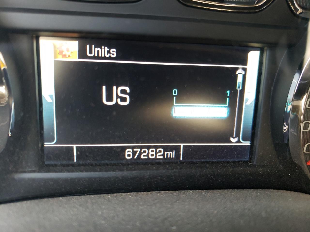 Photo 8 from auction – 2015 CHEVROLET SILVERADO with VIN 3GCUKREC7FG164756