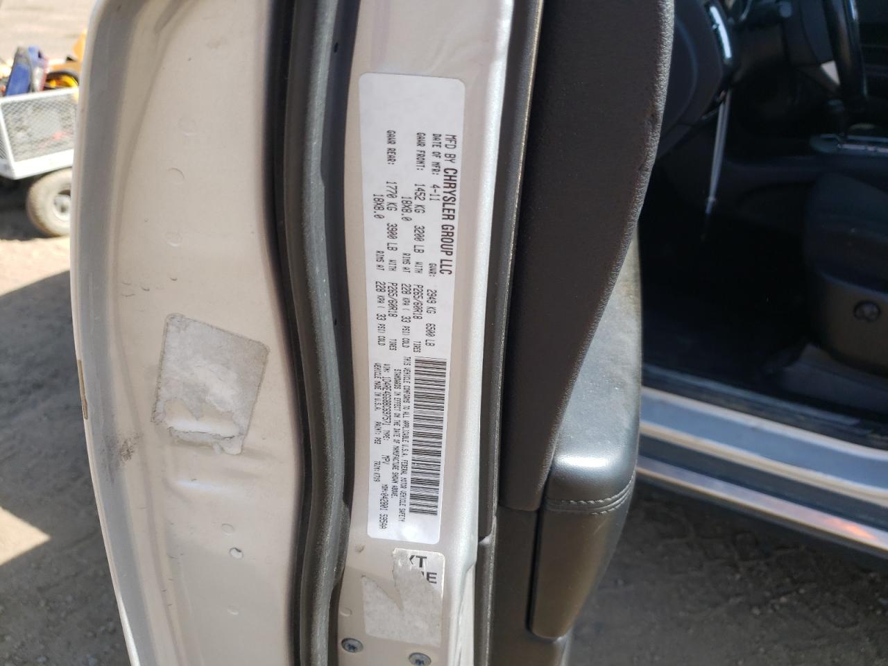 Photo 10 from auction – 2011 DODGE DURANGO CR with VIN 1D4RE4GG8BC697571