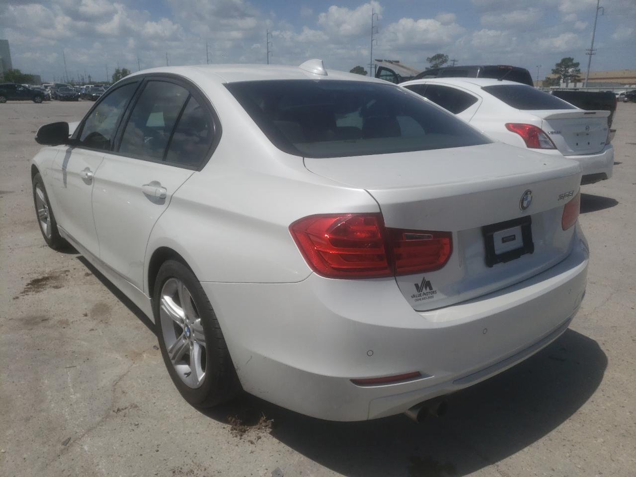 Photo 3 from auction – 2013 BMW 328 I with VIN WBA3A5C54DJ461858