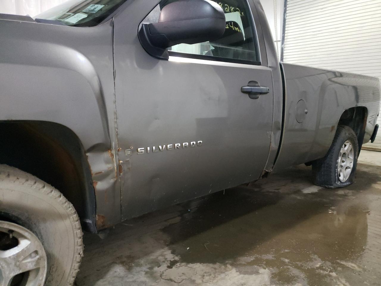 Photo 9 from auction – 2008 CHEVROLET SILVERADO with VIN 1GCEC14088Z246279
