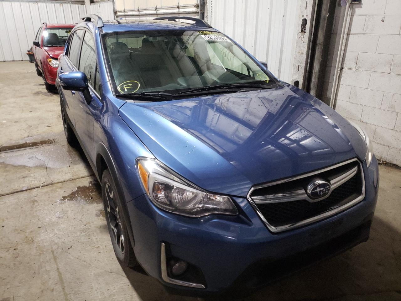 SUBARU CROSSTREK 2017 with VIN JF2GPANC0H8201639 - Photo from auction