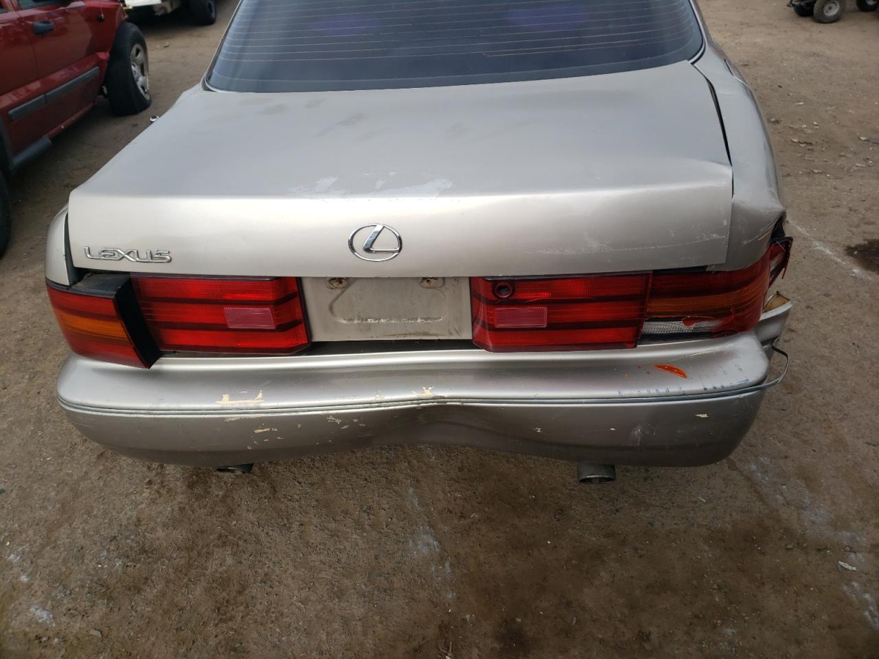 Photo 9 from auction – 1993 LEXUS LS 400 with VIN JT8UF11EXP0171623