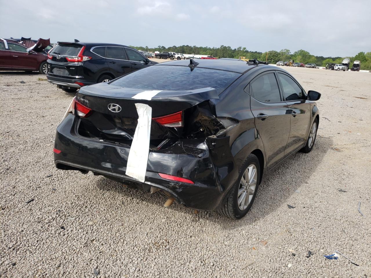 Photo 4 from auction – 2015 HYUNDAI ELANTRA SE with VIN 5NPDH4AE3FH614239