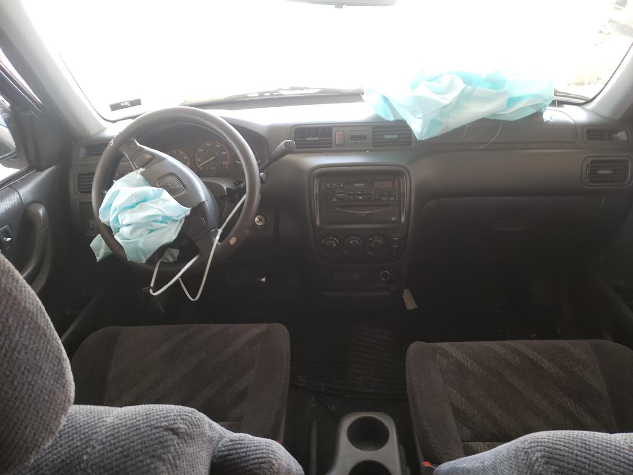 Photo 10 from auction – 2000 HONDA CR-V LX with VIN JHLRD2842YC000660