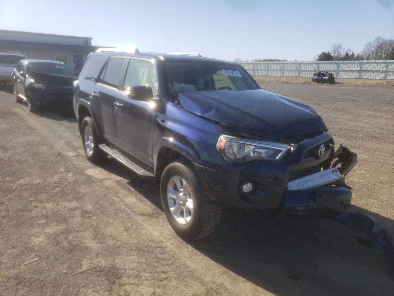 TOYOTA 4RUNNER SR 2018 with VIN JTEBU5JR6J5580488 - Photo from auction