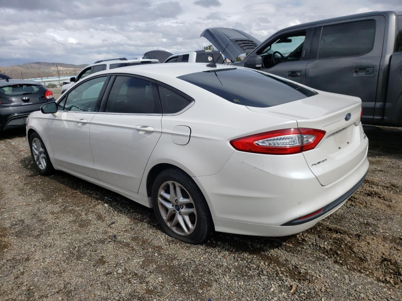 Photo 3 from auction – 2014 FORD FUSION SE with VIN 3FA6P0HD8ER103676