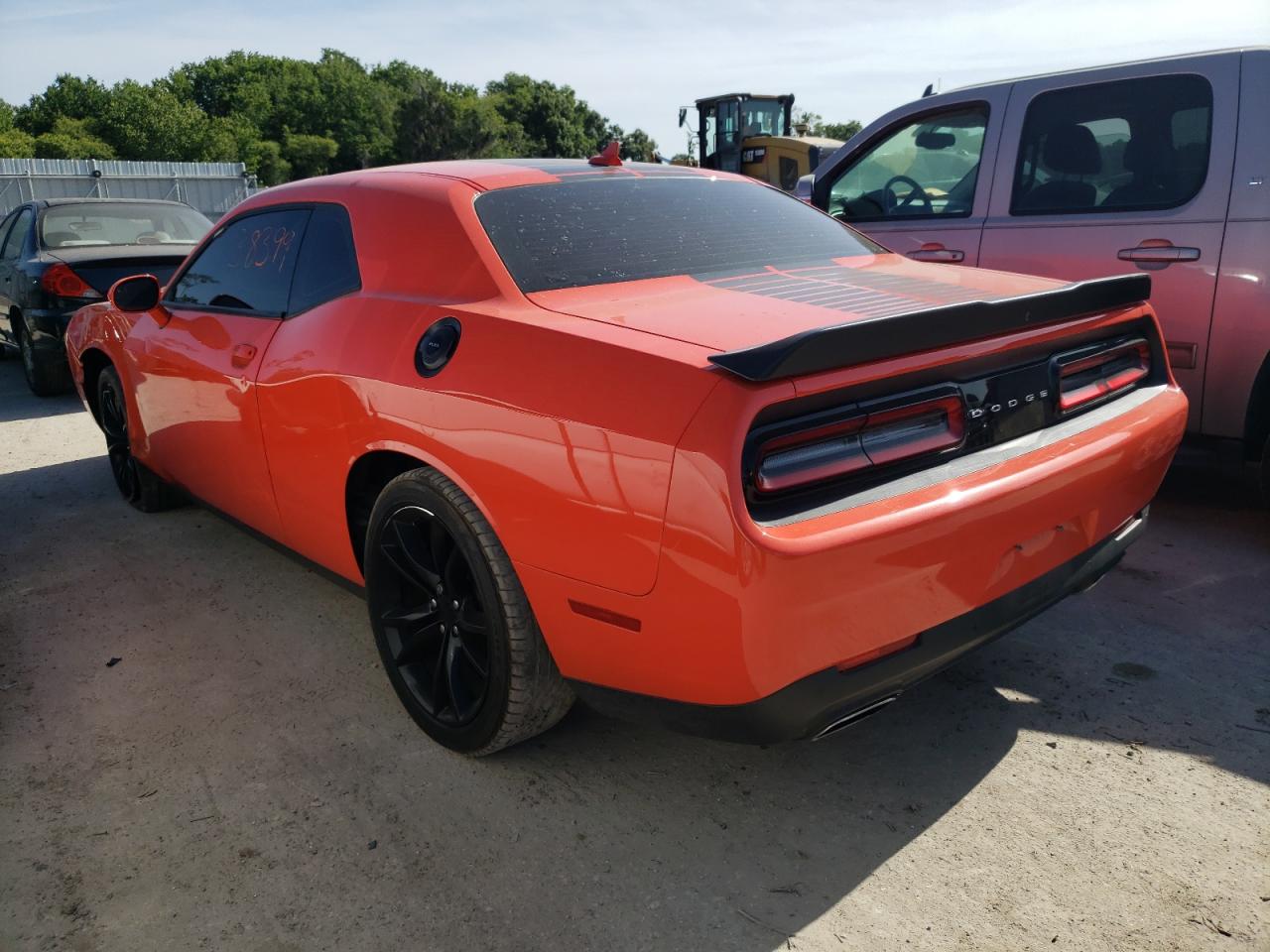 Photo 3 from auction – 2016 DODGE CHALLENGER with VIN 2C3CDZAGXGH353373
