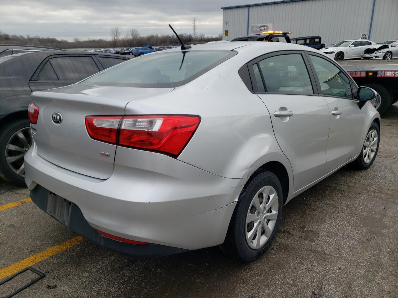 Photo 4 from auction – 2016 KIA RIO LX with VIN KNADM4A38G6620945