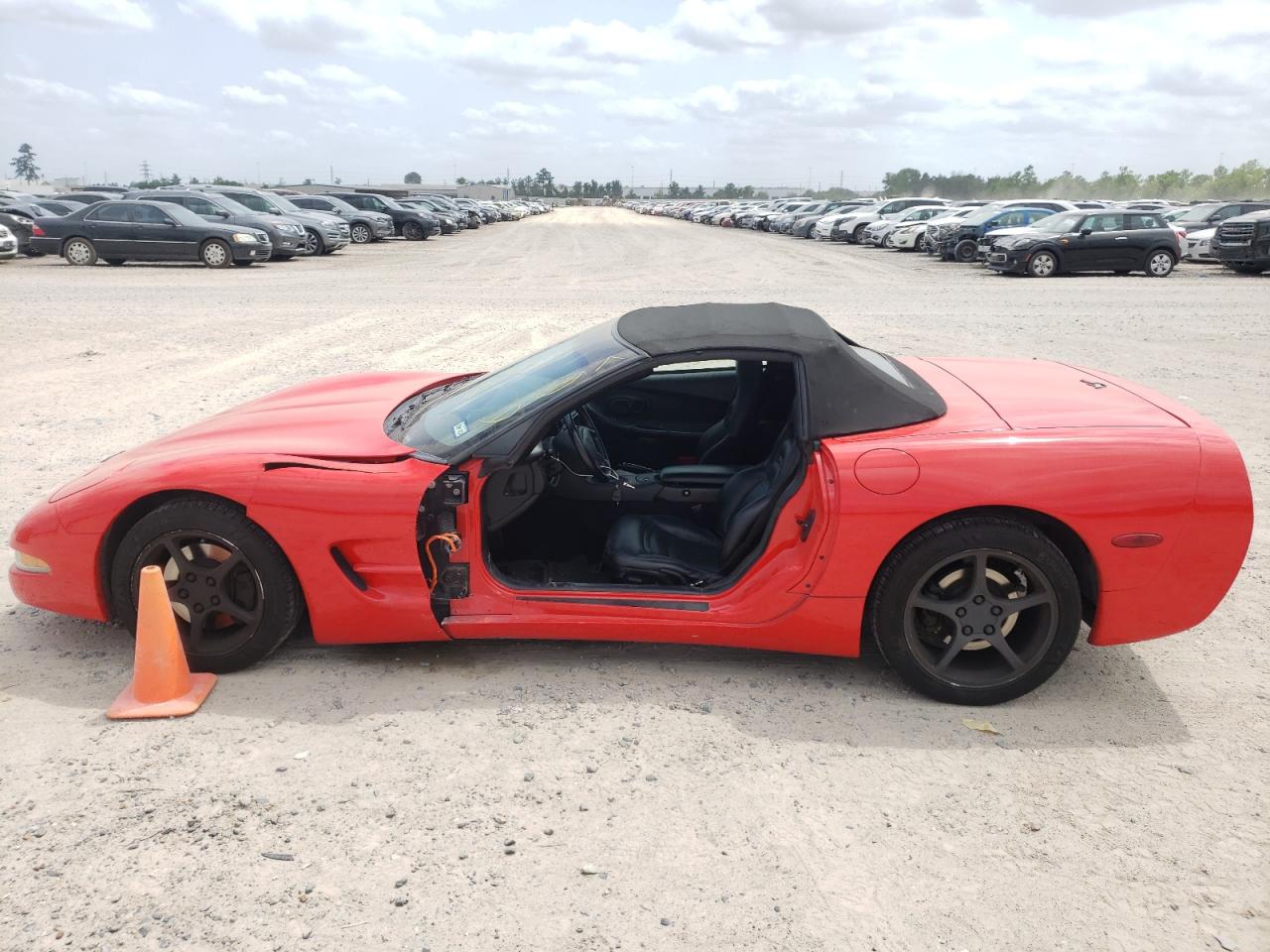 Photo 9 from auction – 2002 CHEVROLET CORVETTE with VIN 1G1YY32G125111226